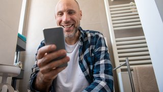 Common causes of anal or rectal pain, and how to treat them - Featured image