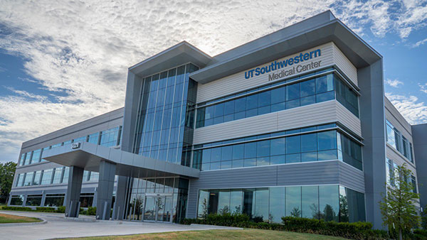 Las Colinas West Exterior