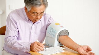 5 tips for taking your blood pressure at home - Featured image
